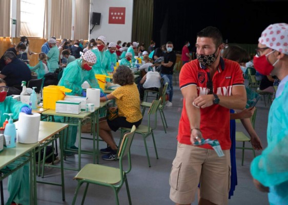 Temor y resignación en Madrid por segunda ola aguda de covid-19 (FOTOS)  