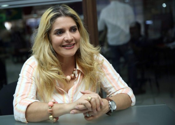 'La mujer puede ser comediante”