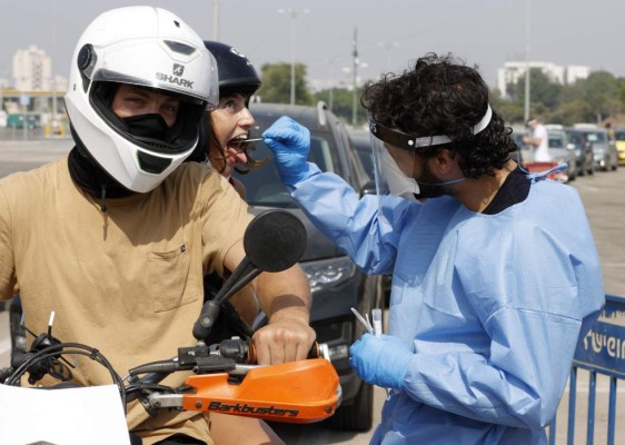 Revelan primeros resultados de la vacuna rusa contra el coronavirus  