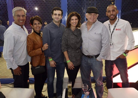 Perales se despidió a lo grande del público catracho