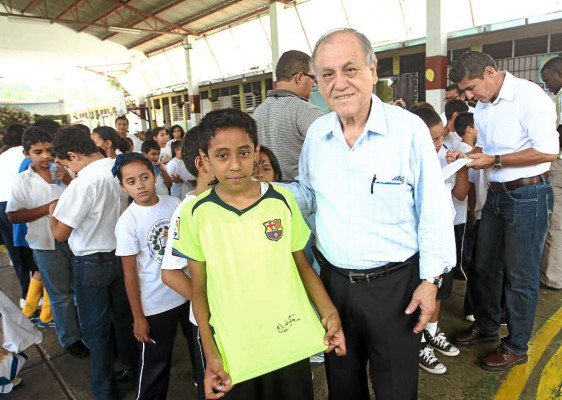 La Escuela Oriental del Uruguay se la juega por el ambiente