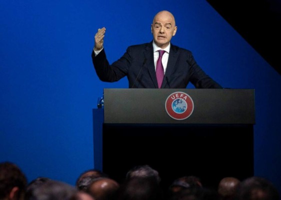 FIFA: Infantino no actuó mal al no tomar apuntes