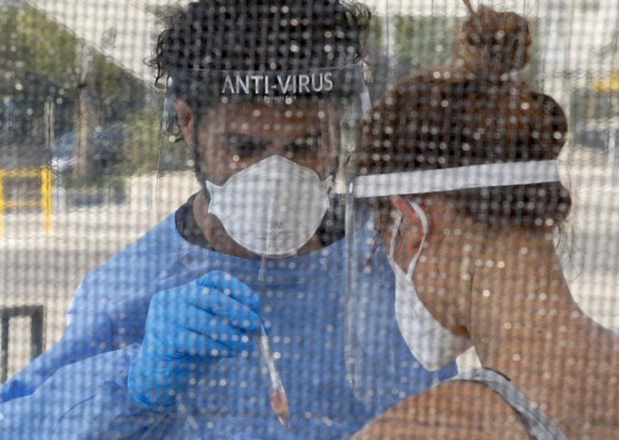 Revelan primeros resultados de la vacuna rusa contra el coronavirus  