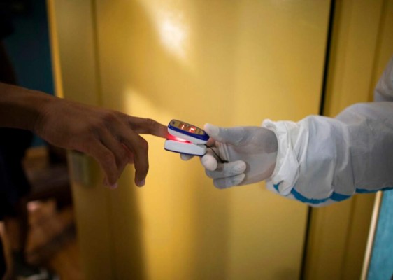 Revelan primeros resultados de la vacuna rusa contra el coronavirus  