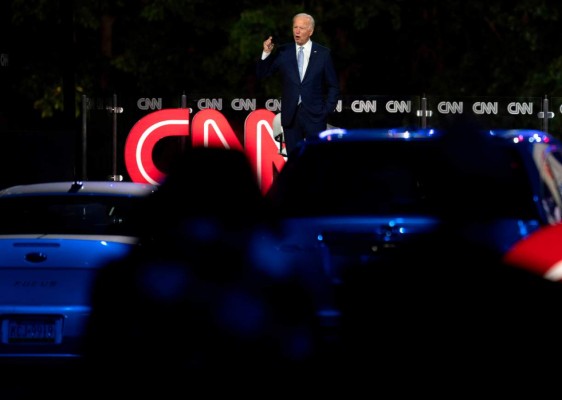 Entendiendo el ABC del voto latino en las elecciones 2020 en EEUU (FOTOS)  