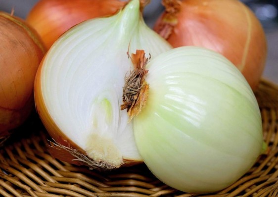 Cebolla: todos los beneficios para la salud que no está aprovechando