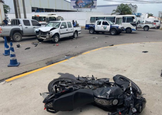Empleado de agencia aduanera muere tras ser embestido por pick up en San Pedro Sula&nbsp;&nbsp;