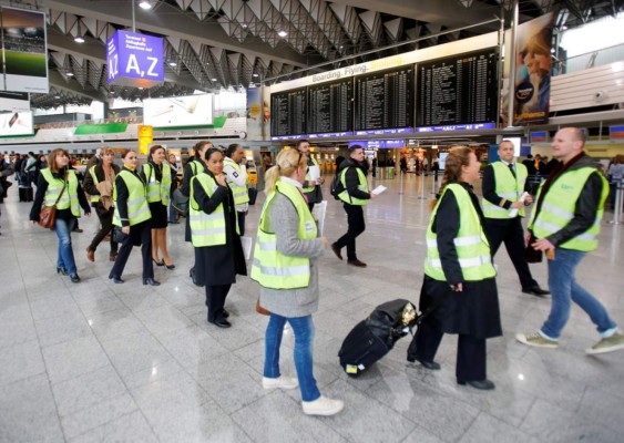 Vuelos cancelados y aeropuertos evacuados producto de alertas de bombas&nbsp;&nbsp;