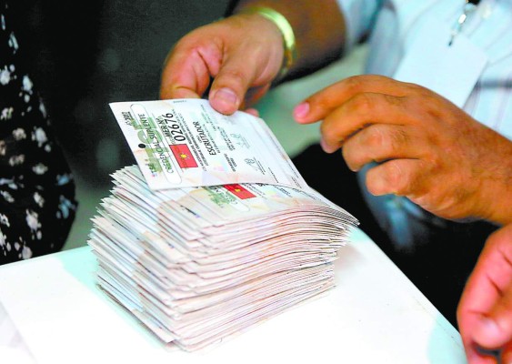 Observación y novedades, la diferencia en el proceso electoral de Honduras 2017