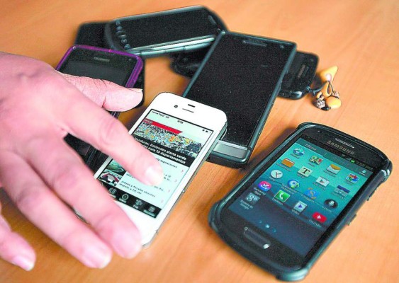 Guatemala, el país que más importa celulares en Centroamérica