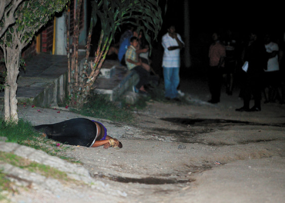 Ejecutada hallan a mujer en la capital