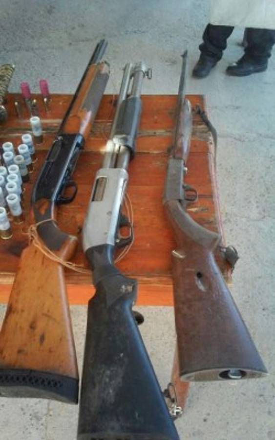 Capturan a dos supuestos asesinos en posesión de armas en Comayagua