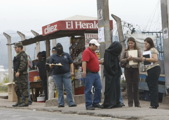 Con testigos protegidos, reconstruyen escena del asesinato de Alfredo Landaverde