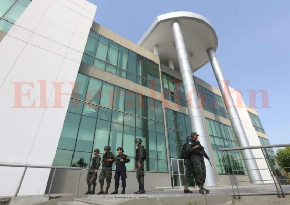 Procuraduría reitera que expresidente Zelaya incurrió en una falta al despedir a Gabriela Núñez