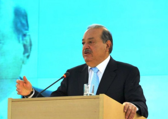 Carlos Slim propone trabajar tres días a la semana