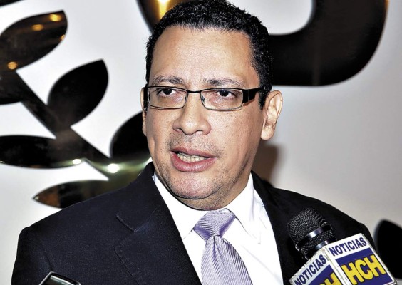 CSJ garantiza a Lobo el debido proceso