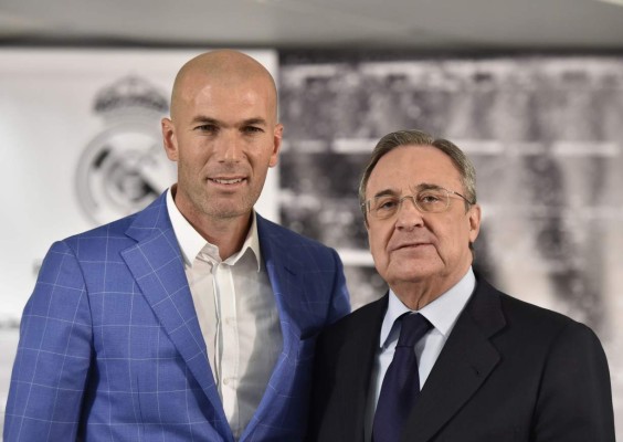 Real Madrid cesa a Rafael Benítez y nombra entrenador a Zidane