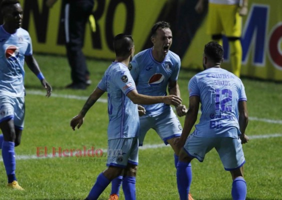 Motagua perdió 0-1 ante los Lobos de la UPN en el Nacional