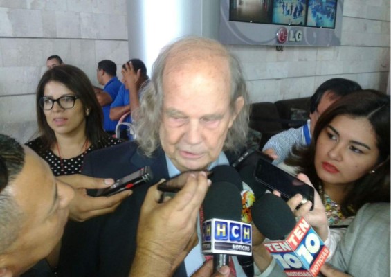 Llega a Honduras facilitador de la OEA