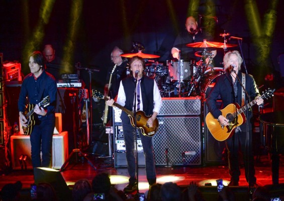 Paul McCartney le canta a San Valentín