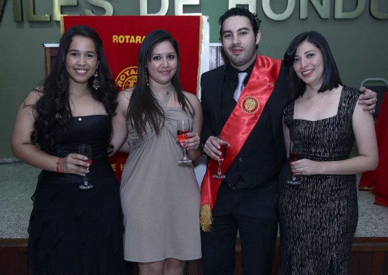 Una emotiva ceremonia de reconocimientos