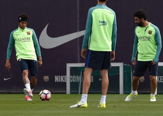 Neymar irá a juicio en España por presunta corrupción en su fichaje por el Barcelona&nbsp;&nbsp;