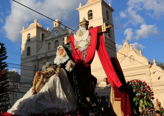 Santo Entierro en Honduras, derroche de arte, fe y religión
