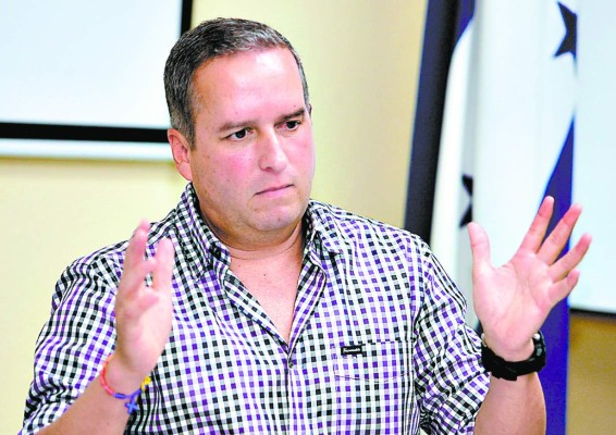 Ricardo Álvarez: 'Que caiga quien caiga”