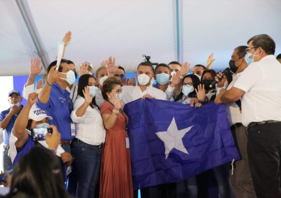 David Chávez es nombrado presidente del Comité Central del Partido Nacional