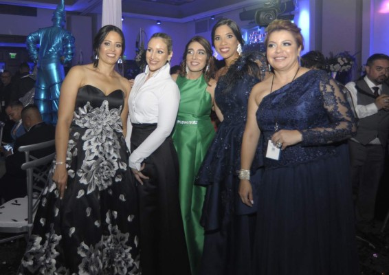 Del Campo festeja al estilo Cirque du Soleil