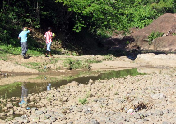 Municipios pierden su niñez y su juventud