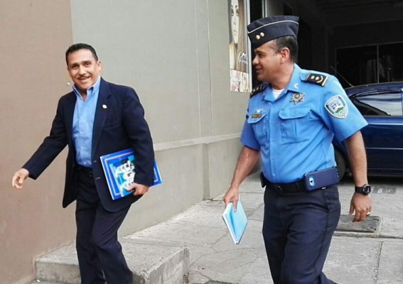 Policía Nacional solicita al Ministerio Público investigación oficial de acusación contra el director José David Aguilar Morán