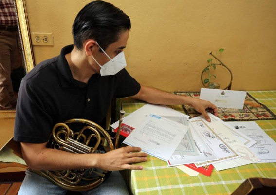 Aníbal Aguilar, el talento catracho que destacará en Asia