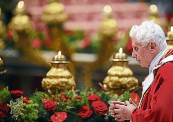 Prensa italiana denuncia intento de golpe de Estado contra el Papa