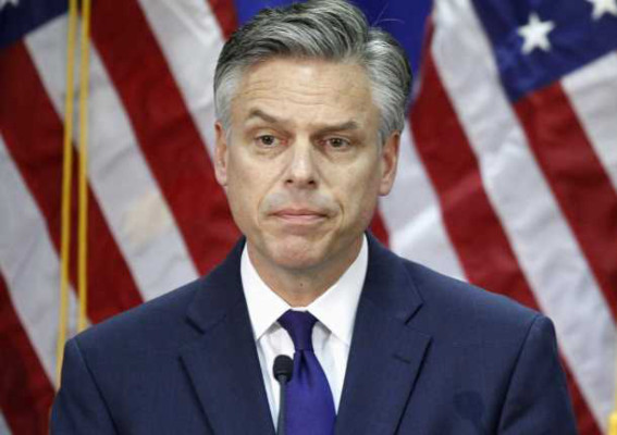 Huntsman anuncia retiro de contienda republicana