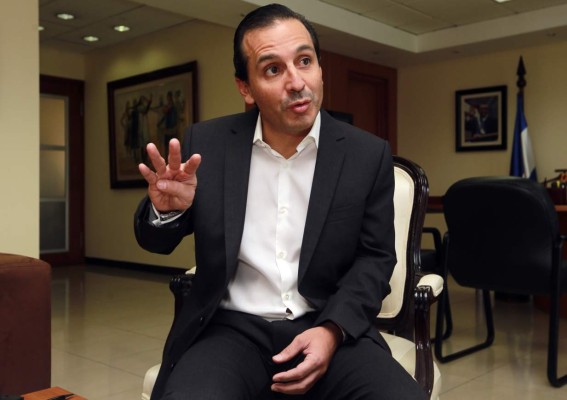 Misión de gobierno se reunirá con FMI