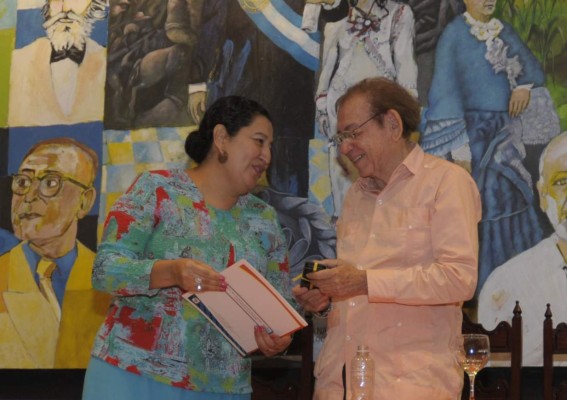 En palabras de Livio Ramírez se reconoce vida del poeta José Luis Quesada