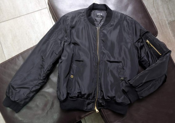 La bomber jacket está de regreso
