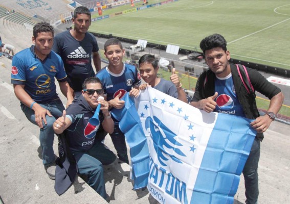 ¡Espectacular! El Nacional se pintó de azul profundo en la gran final