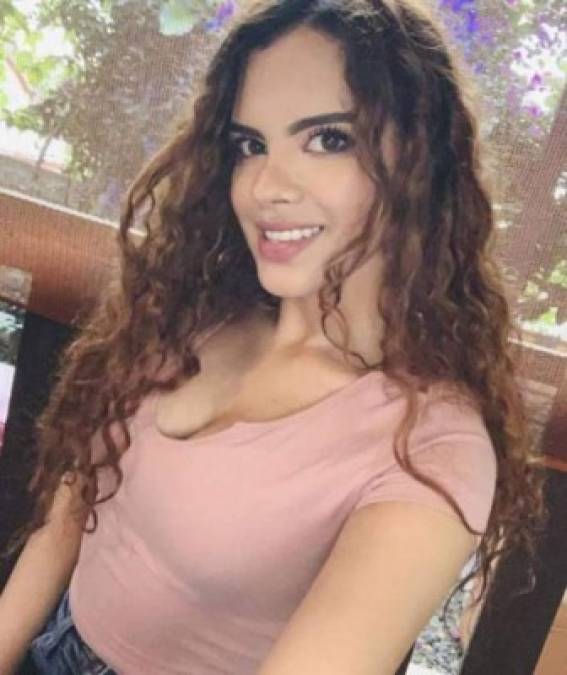 Yaneth Casalegno, la bella agente policial que buscará la corona en el Miss Mundo Honduras 2022