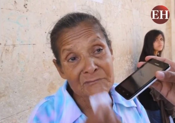 Doña Amada: La súper mamá que vence obstáculos por el amor a su hijo con parálisis cerebral  