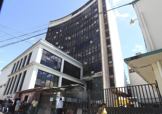 Honduras: A la baja ha venido nivel de cobertura del IHSS