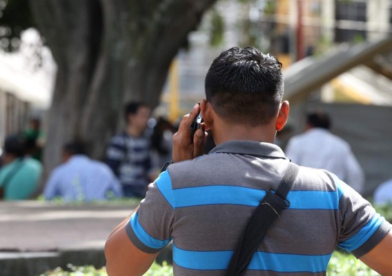 Miles de celulares han sido bloqueados