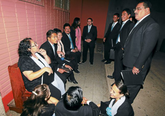 Jornada de cantos al rey en la Navidad