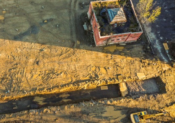 FOTOS: Cementerios saturados ante miles de muertos por coronavirus