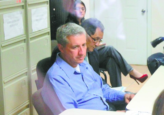 De médico a proxeneta lujurioso