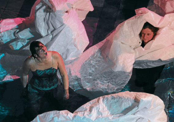 Ópera bajo el agua destaca el cambio climático