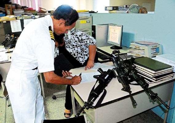 Balística no halla arma militar que mató a menor durante operativo
