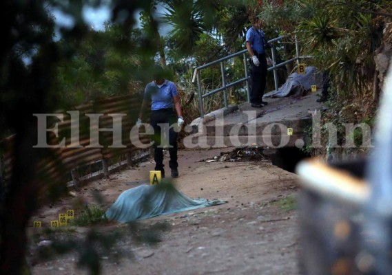 Asesinan a dos jóvenes en colonia Los Pinos de la capital hondureña