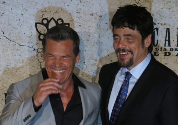 Del Toro y Brolin encantados con lado mexicano de la cinta 'Sicario”